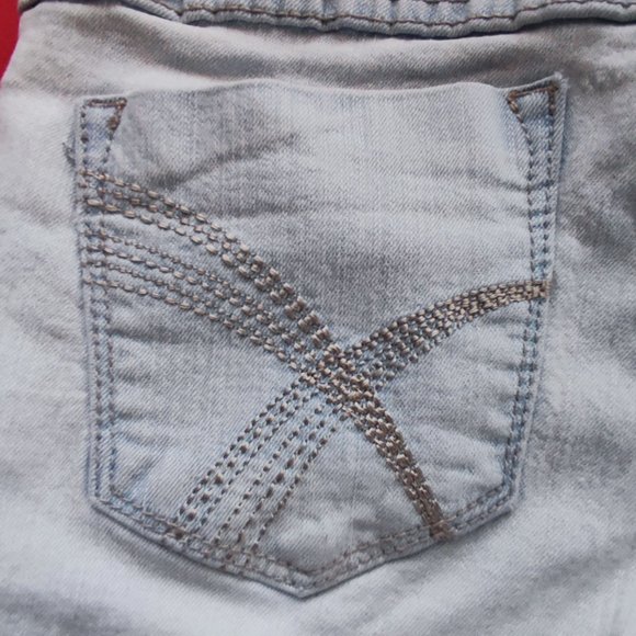 London distressed low rise skinny jeans women's junior size 5 - Picture 7 of 8